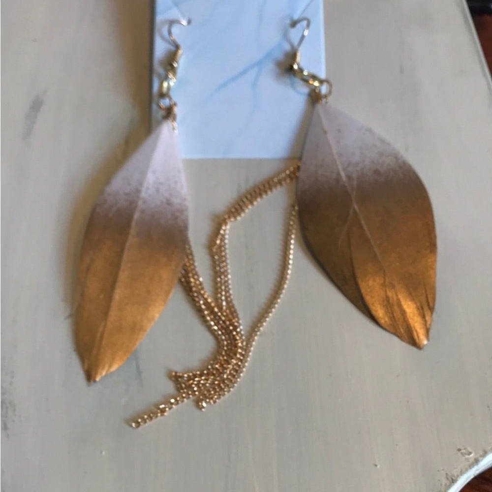 Feather and chain Dangle Gold Earrings
